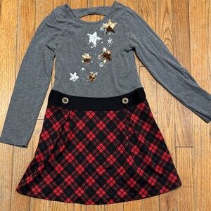 Chic Red Plaid Kids Skirt with Gray Top